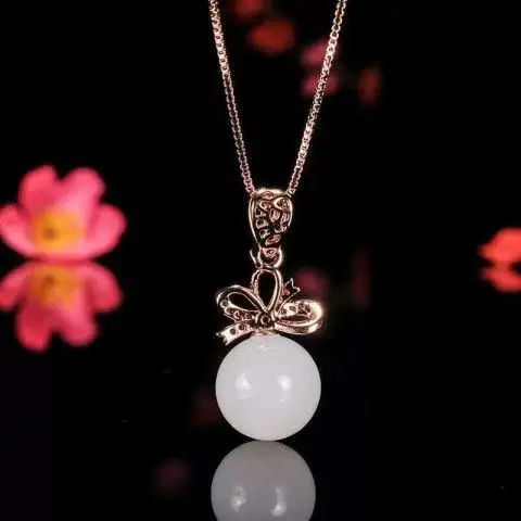 

Natural Jade Pendant Handcarved Jade Pendants Fashion Necklaces for Men Women Fine Jadeite Jewelry Silver
