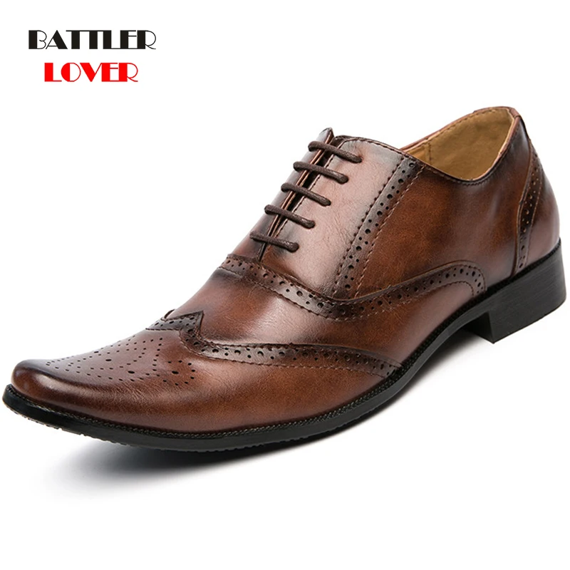 

Triple Joint Italian Men Brogue Business Shoes Carved Bullock Dress Wedding Oxfords Male Wing-tip Trendy Leather Bullock Shoes
