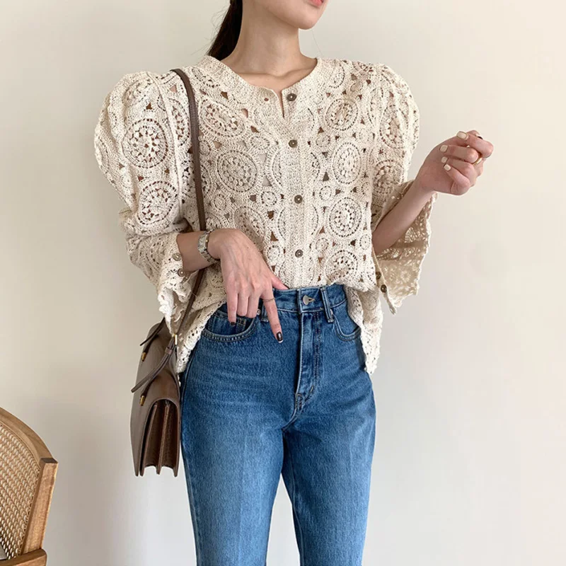 Женский свитер с пышными рукавами ажурный вязаный кардиган однобортный v