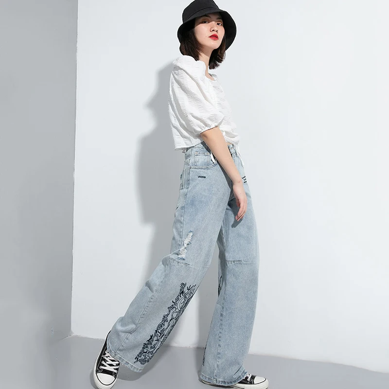 

[EAM] Embroidery Blue Denim Long Wide Leg Jeans New High Waist Loose Women Trousers Fashion Tide Spring Autumn 2021 1U040