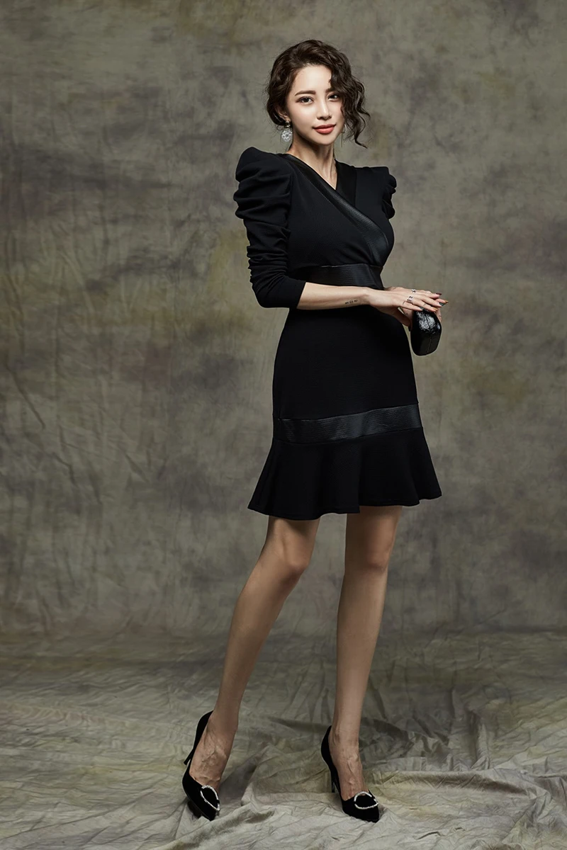 

COIGARSAM Patchwork Women dress Spring Puff Sleeve V-Neck Dresses Black 5056