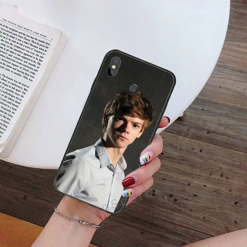 

Thomas Sangster British actors Phone Case For Xiaomi Redmi note 7 8 9 t max3 s 10 pro lite Luxury brand shell funda coque