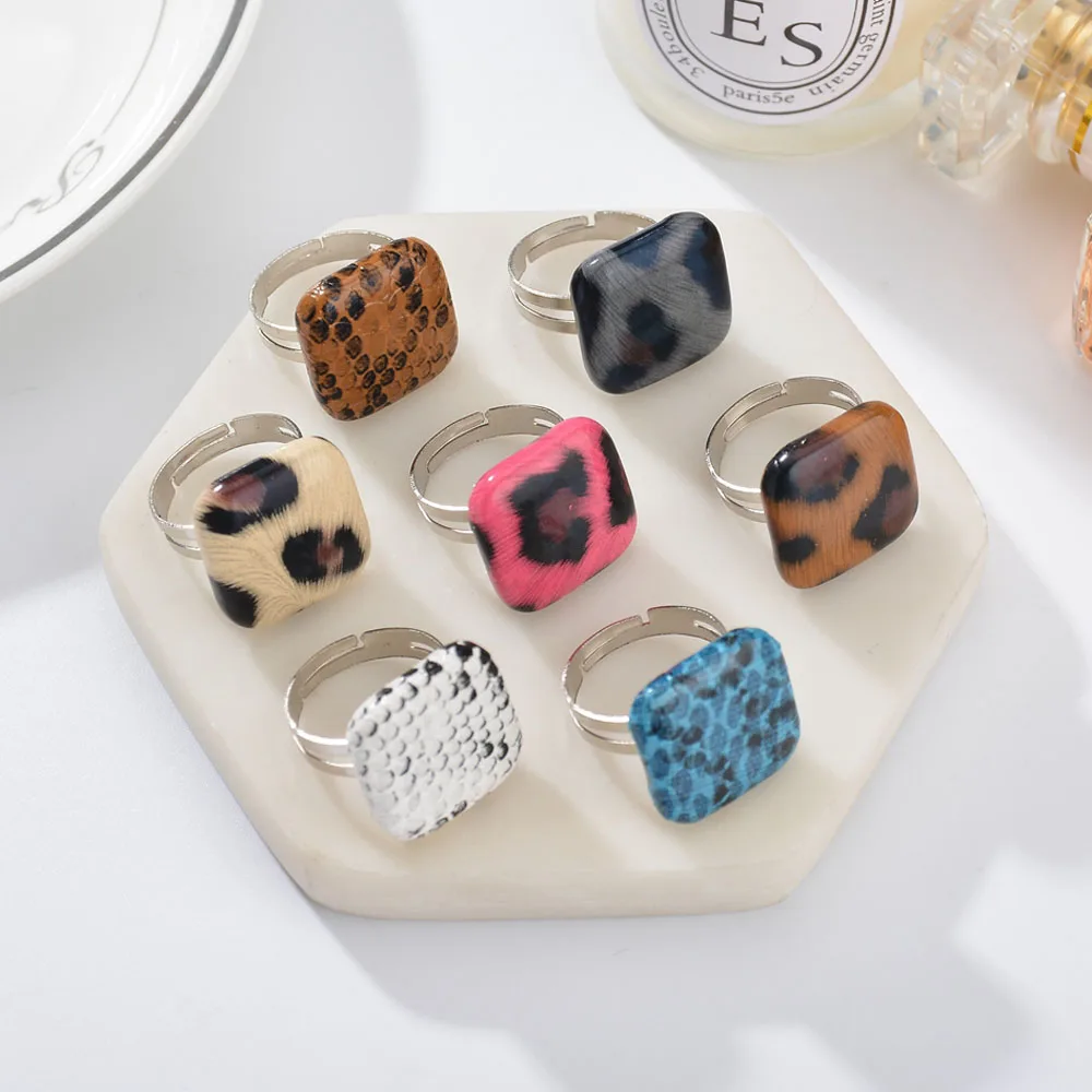 Роскошное Открытое кольцо с натуральным камнем квадратные леопардовые кольца