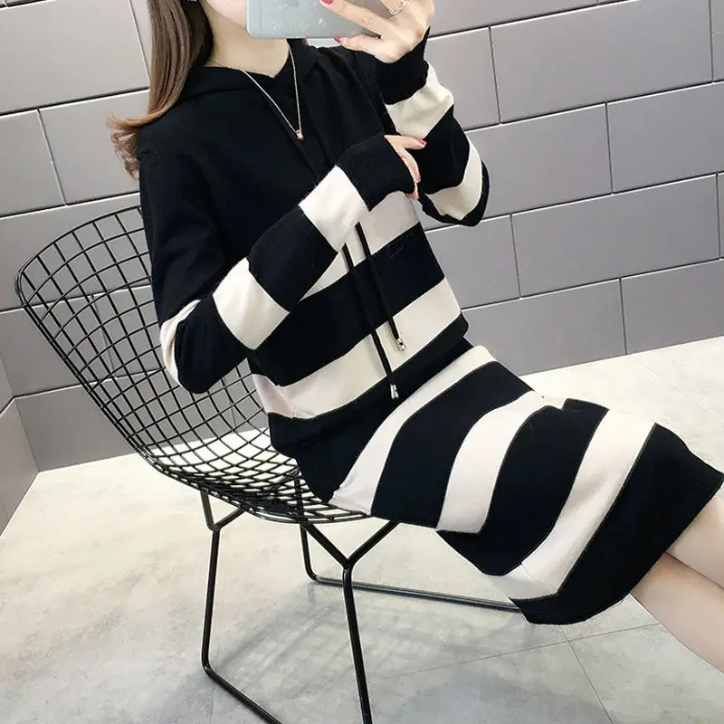 

Elegant Blouse + Skirt Suit Female Self-cultivation Stitching Autumn Winter Loose Striped Knitted Sweater Dress Two-piece