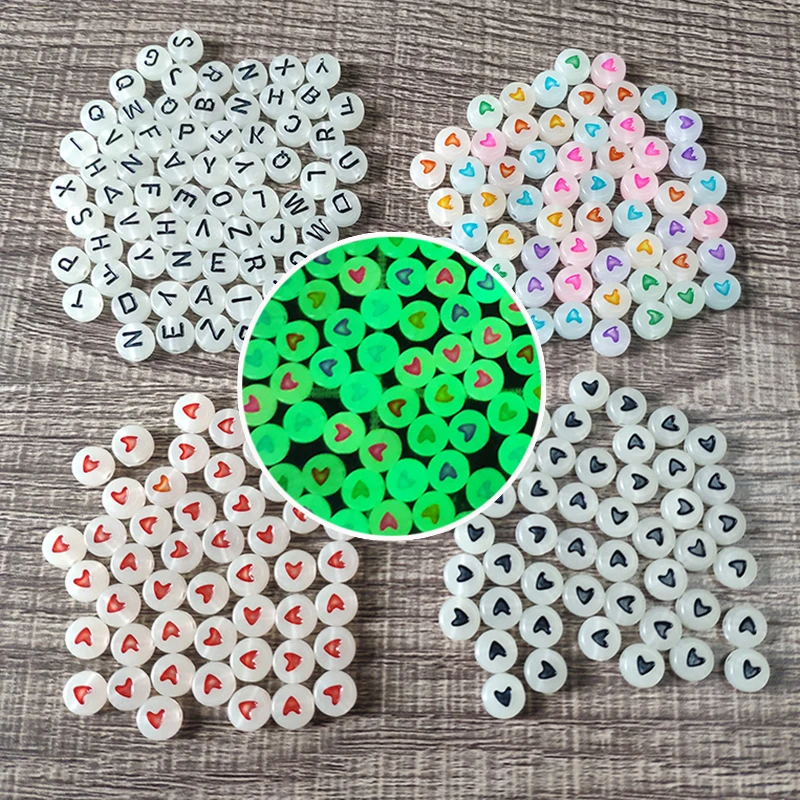 200/300/500 штук люминесцентных английские буквы бусины в форме сердца акриловые для