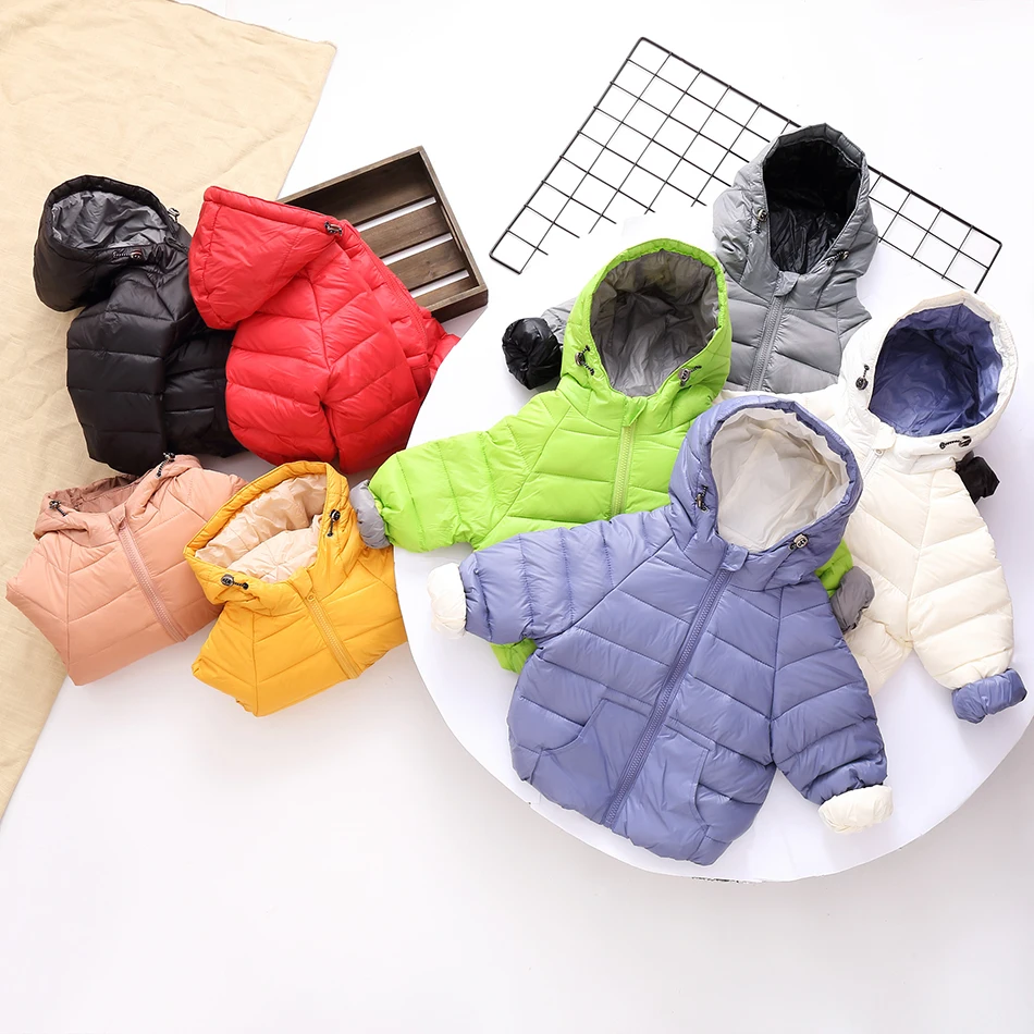 

Детский легкий пуховик для мальчиков и девочек, теплая куртка на белом утином пуху с яркой поверхностью, новинка зимы 2021