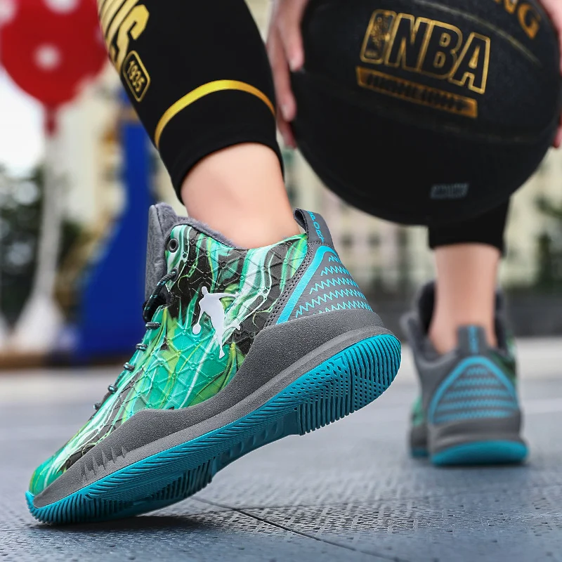 Зимняя обувь с высоким берцем и бархатом теплая хлопковая для