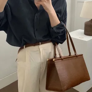 Летняя женская сумка-подмышка в стиле ретро с рисунком ящерицы, большие вместительные сумки для путешествий, женская сумка через плечо, сумки с верхней ручкой, 2020