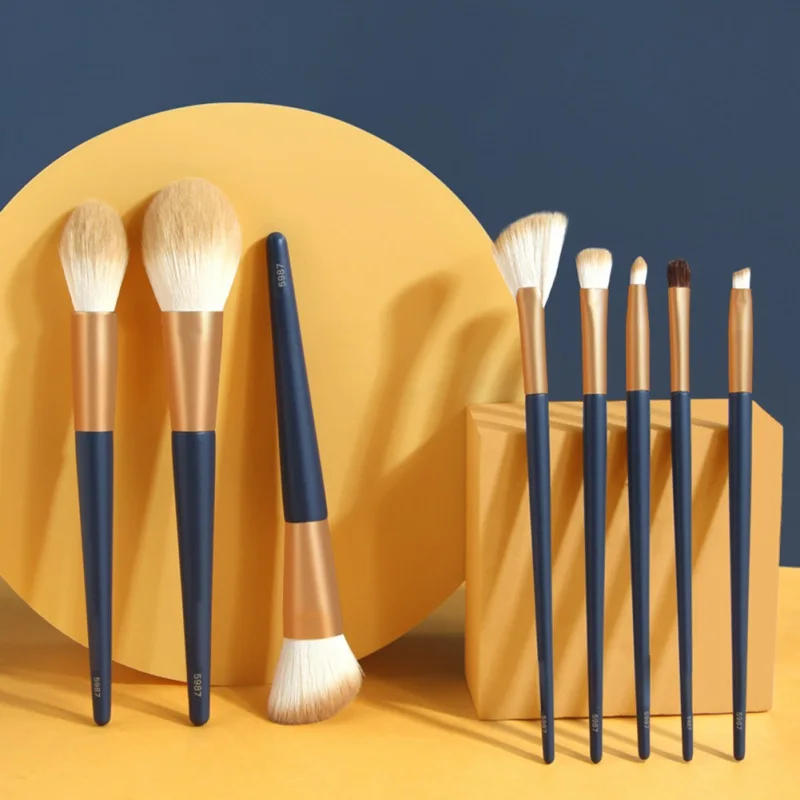 

8 Pcs Makeup Brushes Set Comestic Tool Synthetic Foundation Powder Concealer Eye Make Up