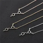 Химическое красное вино, ресвератрол, молекула, научная структура, чокер, цепочка, вода, допамин, кофеин, молекулярная формула, кулон