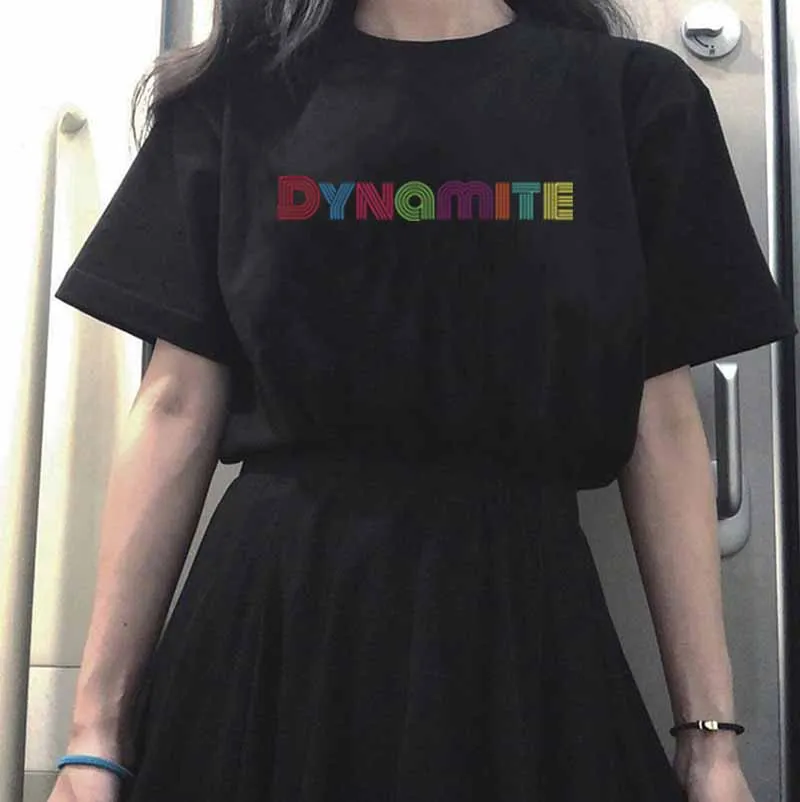 

2021 summer new style art font female students short-sleeved t-shirt girlfriends jacket women