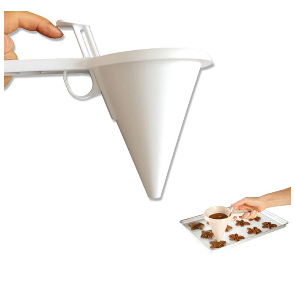 1pc Kitchen DIY Funnel Adjustable plastic Chocolate Candy White Mold for Ice Cream Cake Decorating Dispenser Baking Tool |