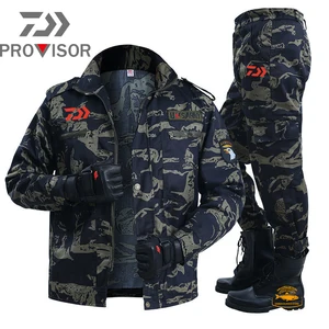 daiwa men spring autumn mens labor protection thin hiking suit outdoor camouflage fishing suit welder wear resistant overalls free global shipping