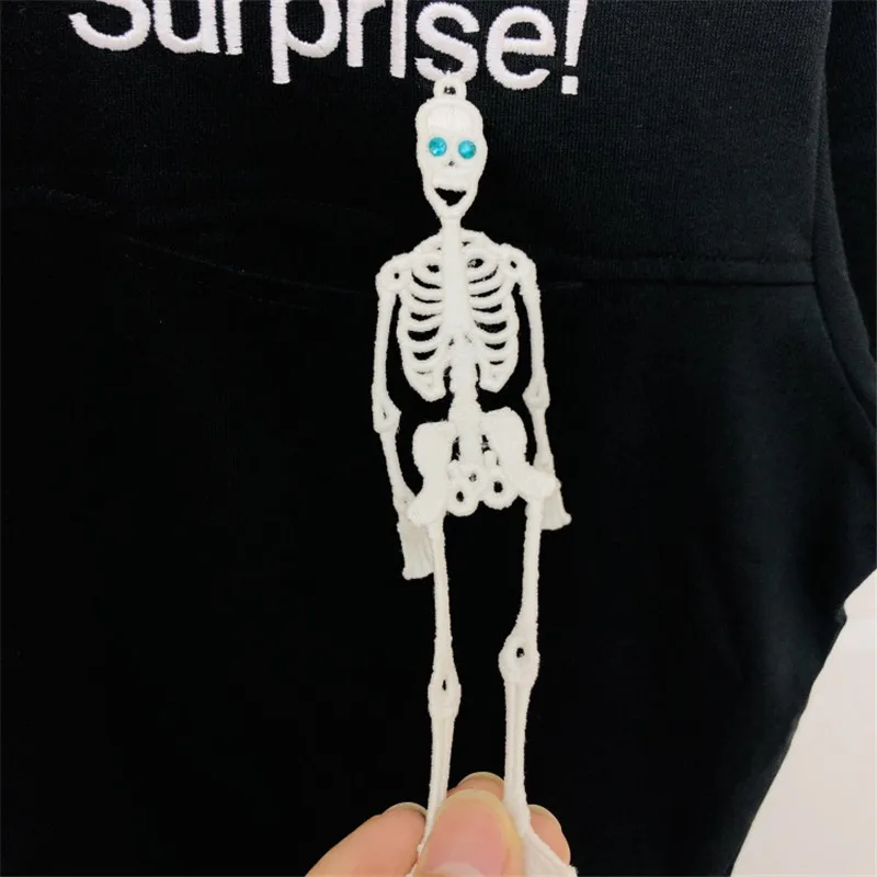 Футболка с вышивкой сюрприз череп мужские женские высококачественные топы