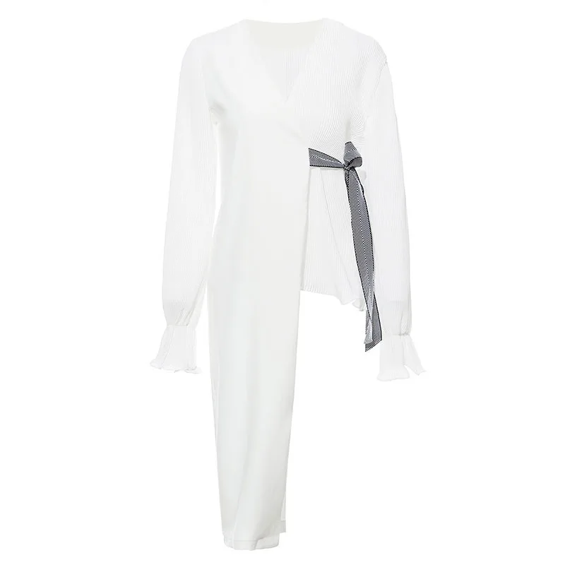 

DEAT Loose Fit Black Asymmetric Belt Jacket New V- Neck Lantern Sleeve Women Coat Fashion Pleated Summer 2021 3D01684