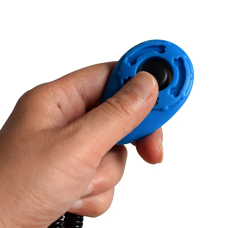 

New Pet Dog Training Clickers With Wrist Strap 4 Color New Ellipse Trainers PC High Quality Prevent Scratch Pet Ellipse Clicker