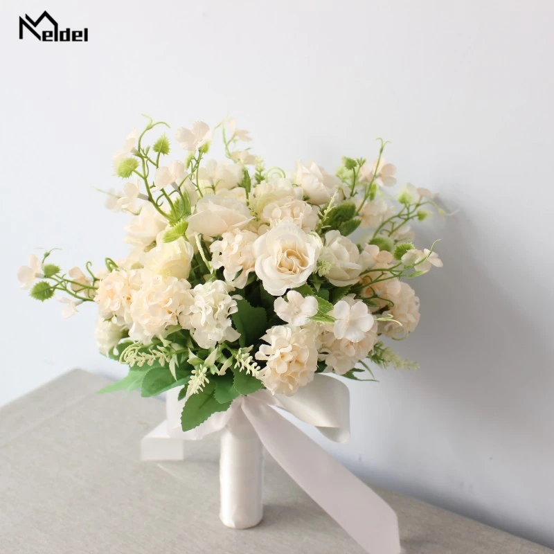 Свадебный букет невесты из цветов розовый фиолетовый синий искусственных