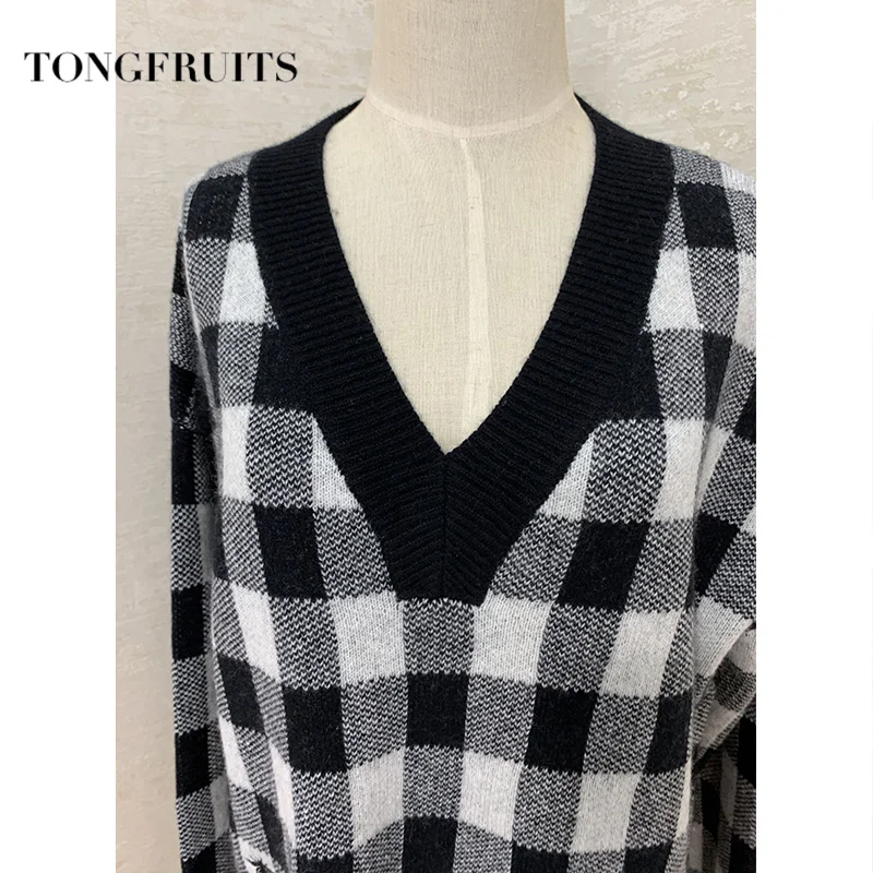Женский свитер с v-образным вырезом в Корейском стиле осенне-зимний базовый