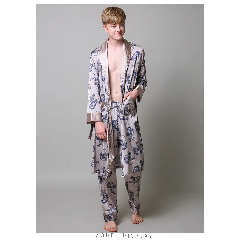 2PC robe and pants Атласная Ночная рубашка из двух предметов, атласная Мужская одежда для сна, свободное платье с тигром, шелковистый халат с длинными рукавами и длинные штаны, ночной комплект для мужчин - Цвет: 2PC robe and pants