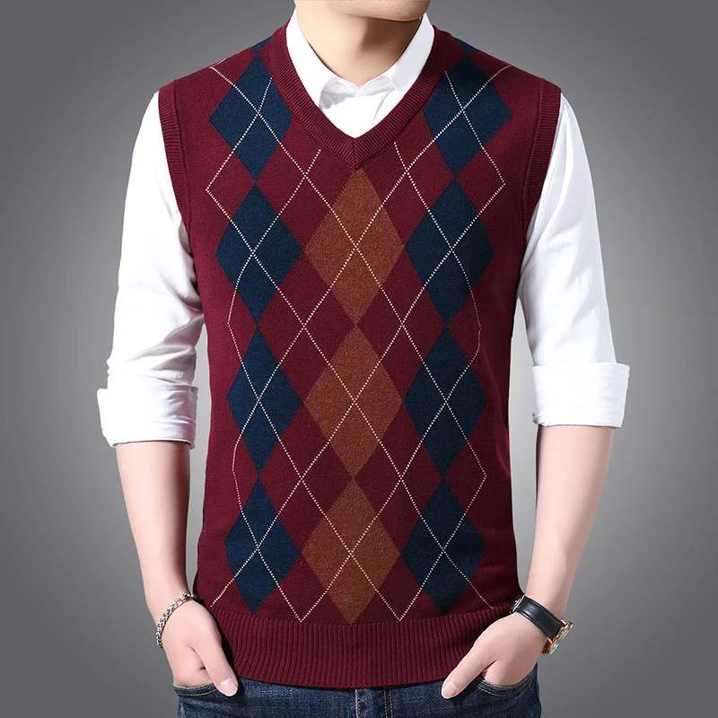 Brand Sleeveless Sweater Mens Pullover New Vest V Neck Slim Fit Jumpers Knitting Autumn Casual Clothing Men's Sweaters Homme