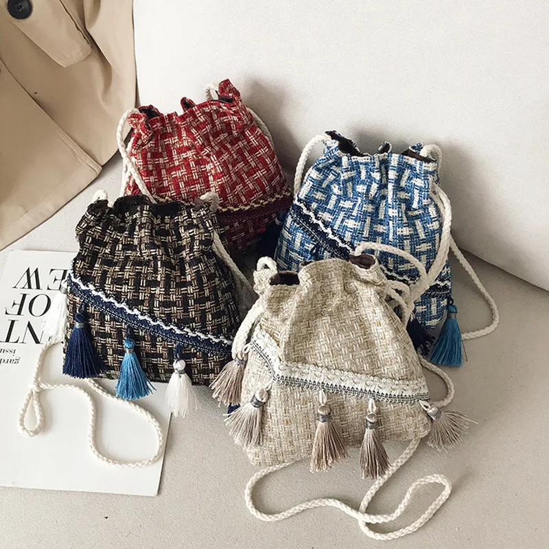 

Ethnic Style Tassel Bucket Bag 2021 New Mini Tassel Bag Plaid Woven Shoulder Messenger Bag Women's Bag fashionable purses