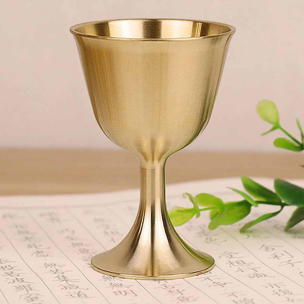 

2pcs Decorative Brass Chalice Cup Luxury Table Cup Goblet Auspicious Adornment