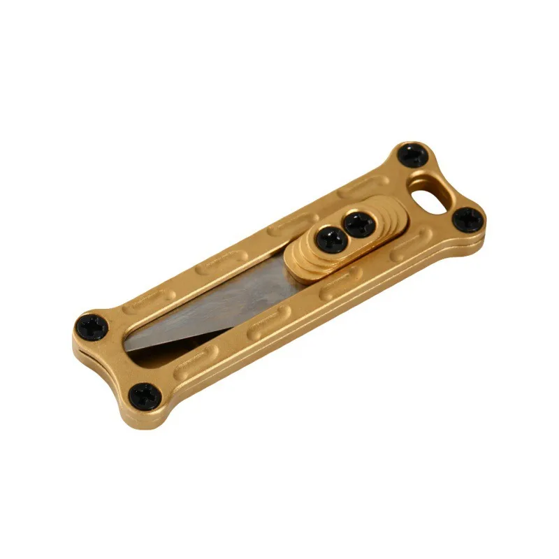 EDC Multipurpose Pocket Cutter Keychain Multifunctional Multi Tool Camping Outdoor Pare Peeler Portable Metal Cutlery Survival T