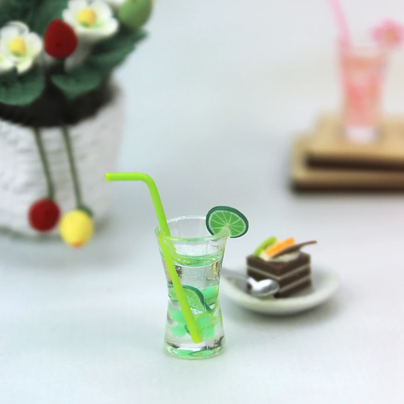 1PCS 1/12 кукольный домик миниатюрная еда мини фрукты из смолы бутылка моделирование напитки модель игрушки фруктовый напиток игра лимон чашка - Цвет: 1PCS