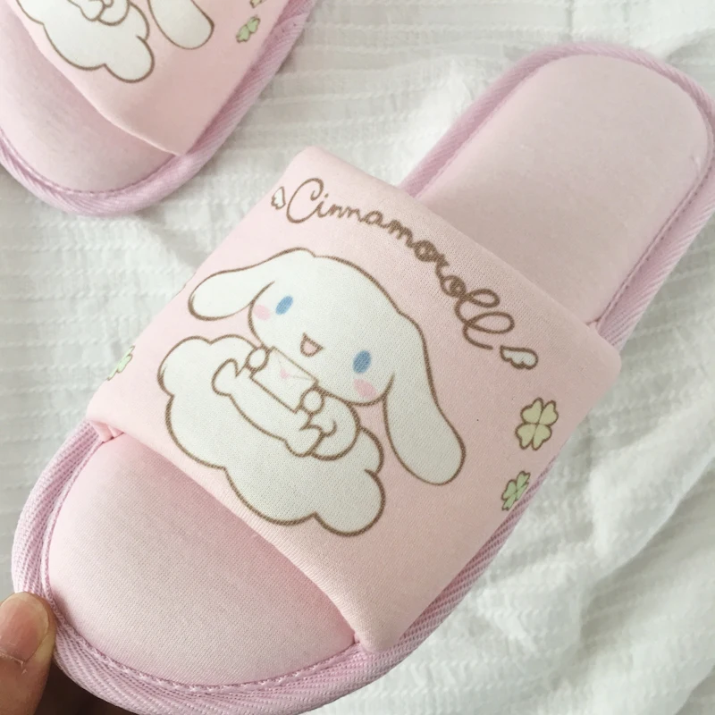 Новинка 2019 домашние тапочки Sumikko guurashi домашняя обувь для влюбленных из