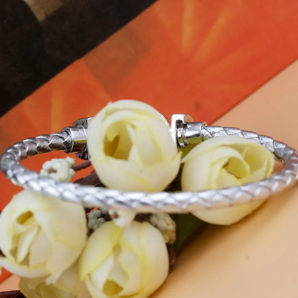 

AYBS bracelet premium logo original 1:1 logo "Horsehoe shape silver gray color leather cord" fred Jewelry bracelet luxury