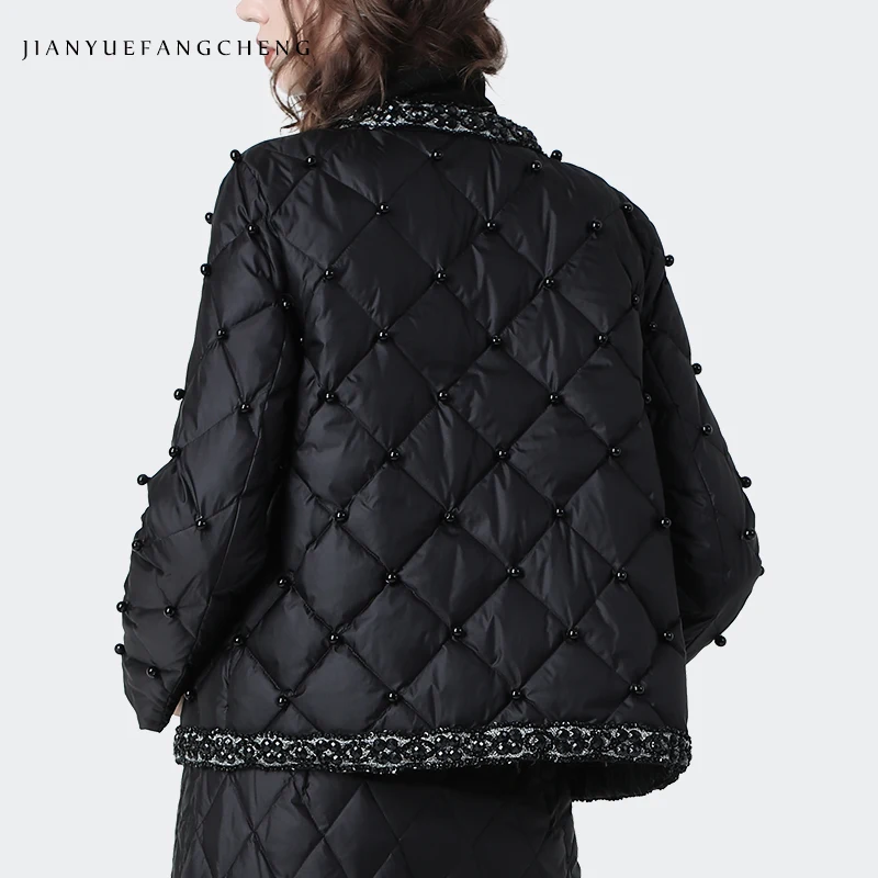 Модный пуховик для женщин теплый утолщенный короткий зимний с бисером легкая