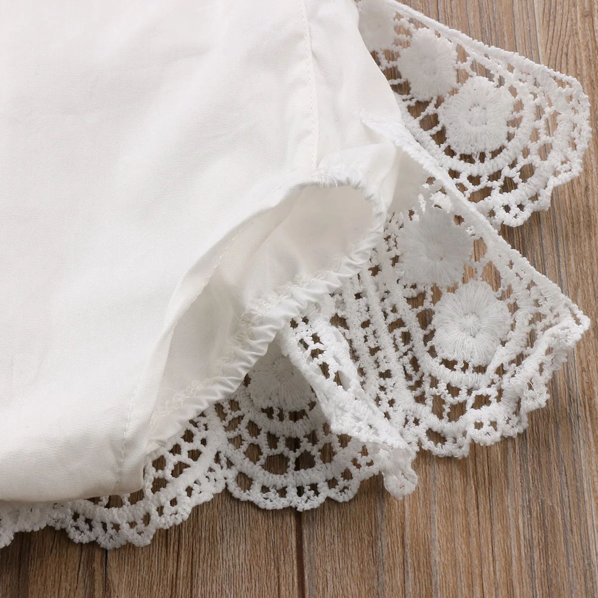 

Newborn Infant Baby Girl Lace Flower Bodysuit Babies Tulle Mesh Bodysuits Jumpsuit Outfit Sunsuit Clothing