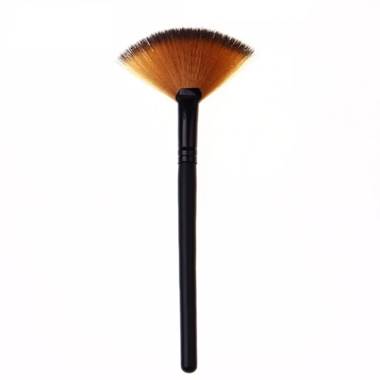 Портативная Веерная кисть форма макияж Косметическая для смешивания хайлайтера
