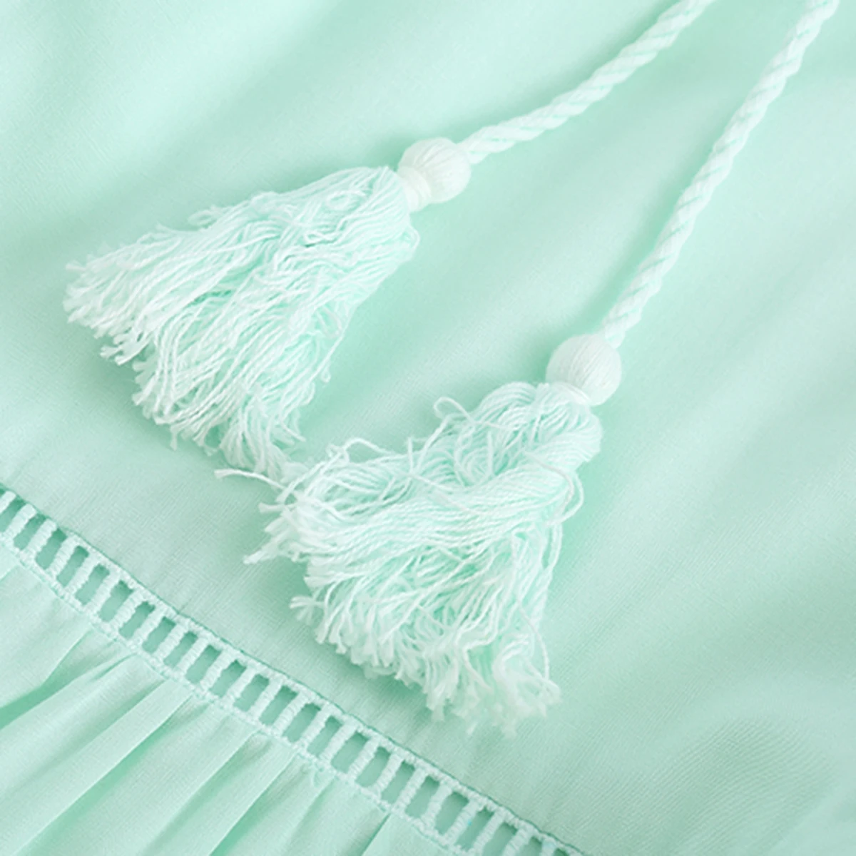 

2020 Summer Hippie Beach Long Women Dresses Boho Floral Embroidery Maxi Dress V Neck Ruffle Sleeve Vintage Female Vestido