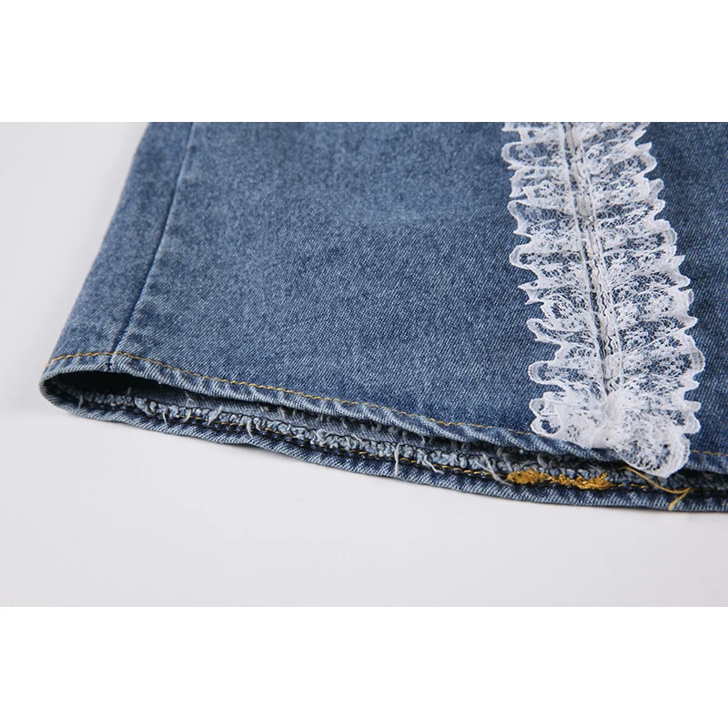 

Lace Patchwork Denim Blouse Women 2021 Summer New Sweet Puff Short Sleeve Jean Shirts Korean Style Design Single Breasted Blusas