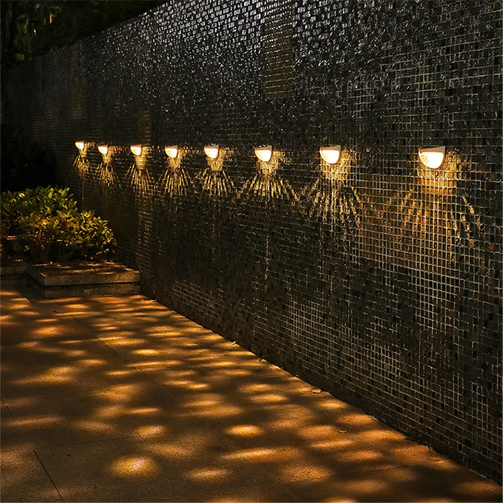

Garden decoration garden fence light waterproof sensor wall light energy-saving street light night light LED solar light outdoor