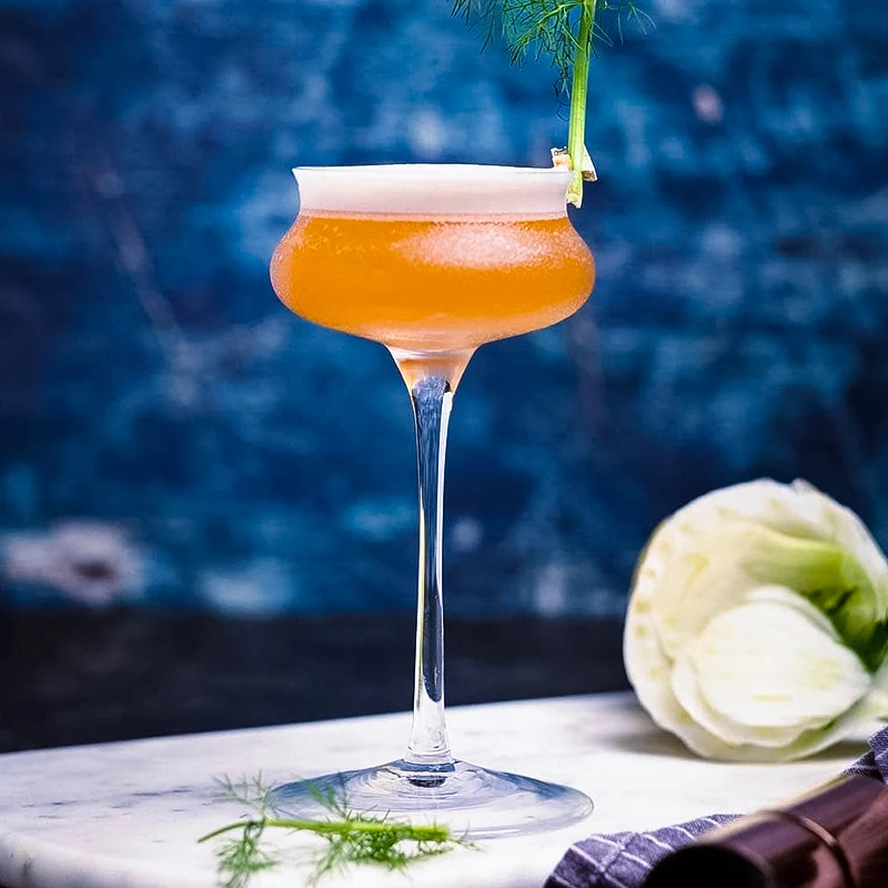 Бесплатная доставка 2019 Новый Стиль коктейльные бокалы es Martini набор из 4