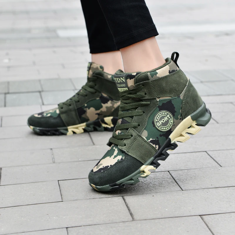 

2021 New Non-slip Military Tactical Boots Men's Casual High-top Hiking Shoes Army Combat Desert Men's Boots Outdoor Shoes