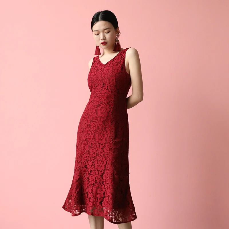 Женское кружевное платье летнее сексуальное v-образный вырез без рукавов