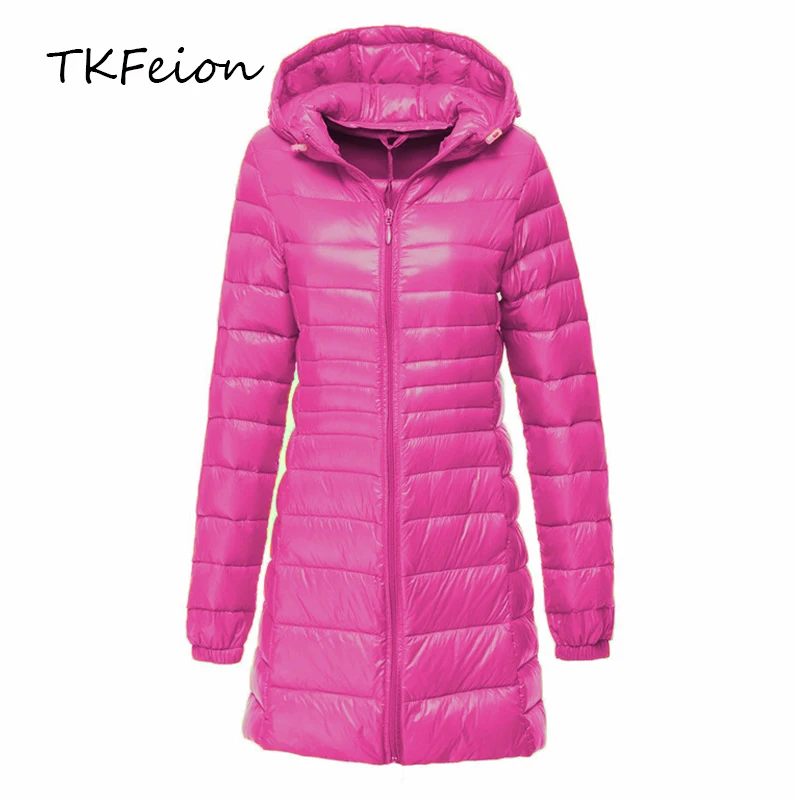 Женская теплая длинная куртка зимняя светильник на утином пуху модель 2020
