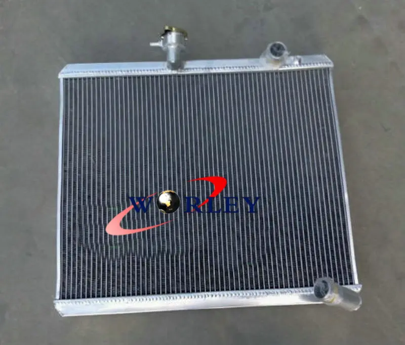 

52mm Aluminum Radiator For Jaguar 4.2L XKE E-Type Series 2 1969-1971 70 AT/MT