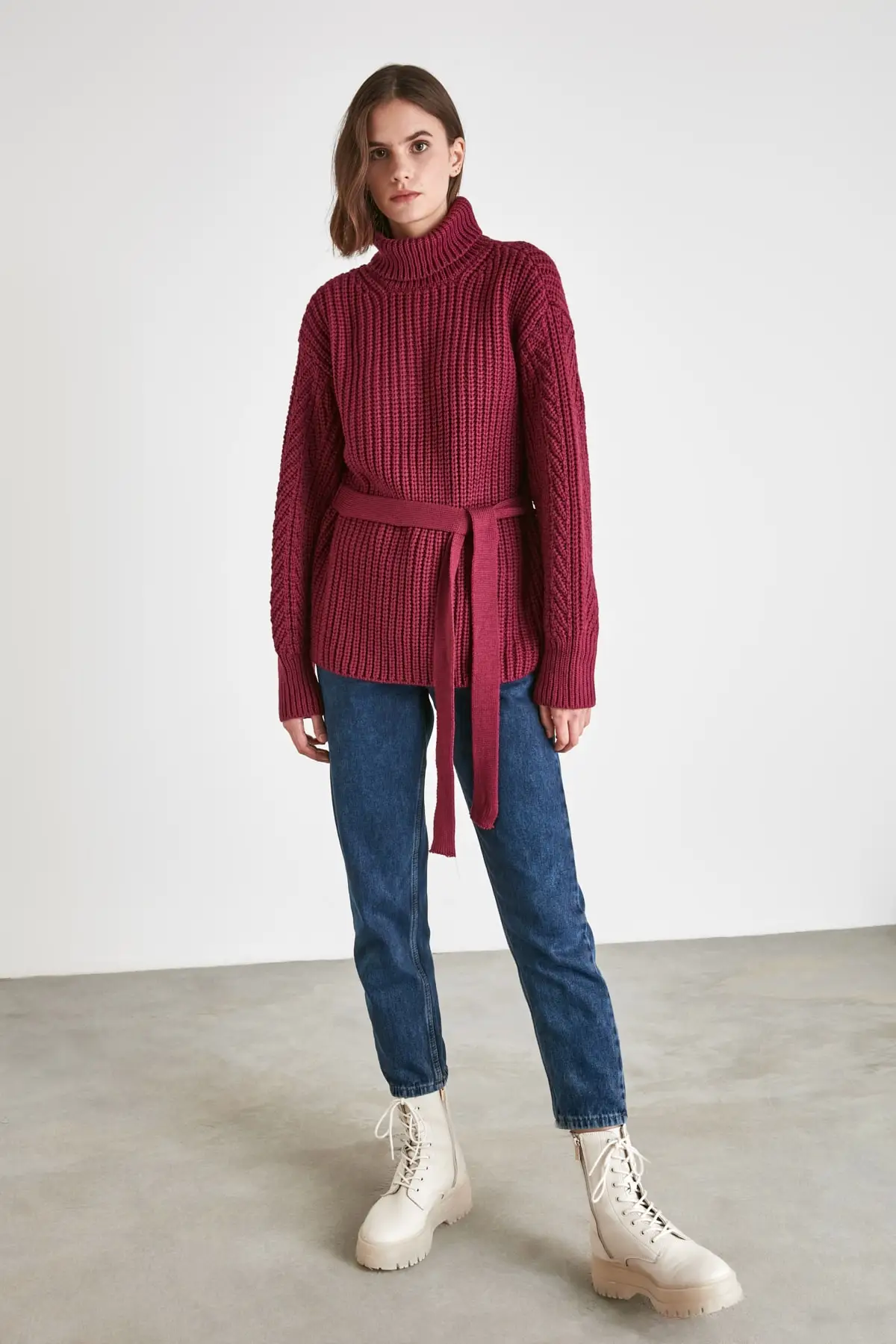 

Trendyol Lacing Detailed Turtleneck Knitwear Sweater TWOAW21KZ1996