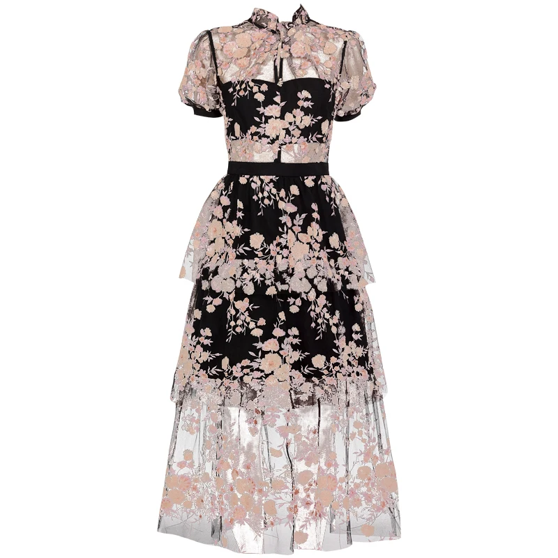 

Взлетно-посадочной полосы Цветочная вышивка блестками кружевное платье Self Portrait 2021 лето для женщин короткий рукав Слои нарядное длинное веч...