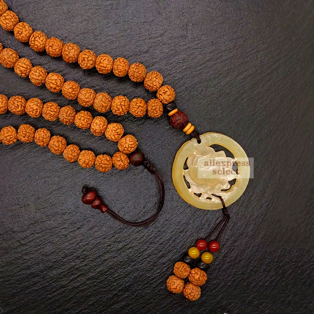 

Trendy 10mm Natural Rudraksha Strand Necklace Nepal 108 Beads Mala Carved Sheep Horn Lotus Pendant Necklace for Women Meditation