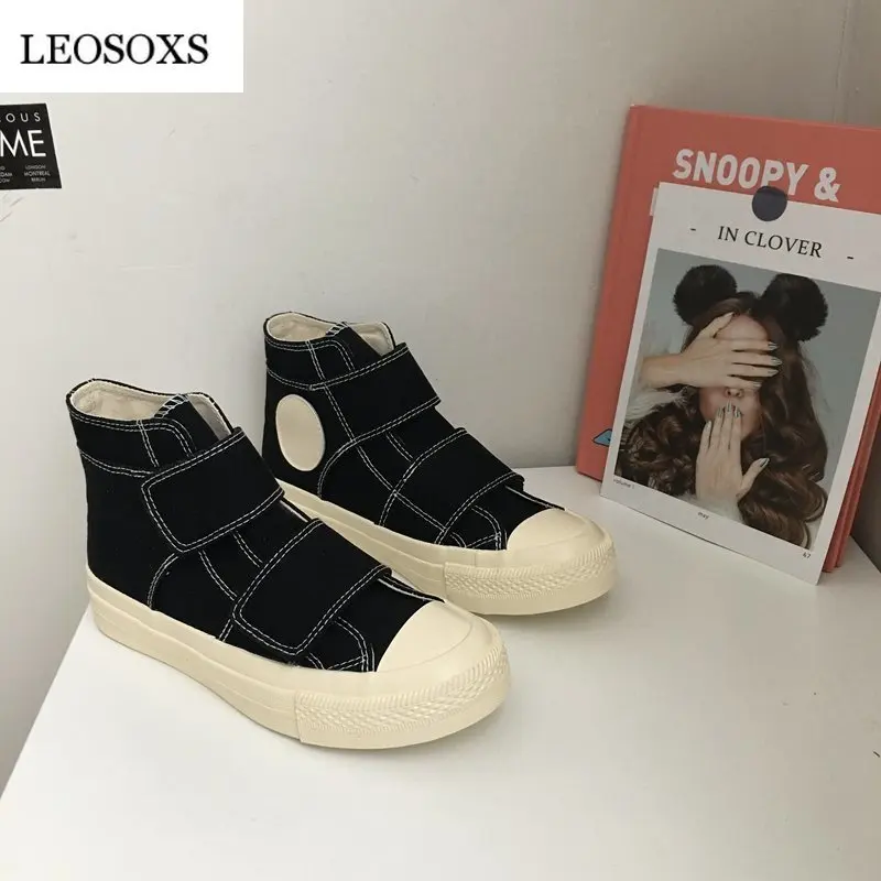 

Кроссовки женские текстильные, черные/белые, с высоким берцем, весна-осень