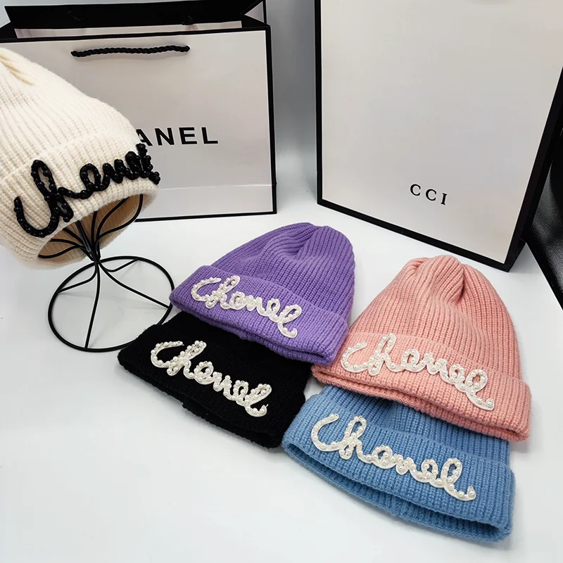 

2021 New Pearl Letter Knitted Beanies Hats Women Skullies Beanie Soft Elastic Cap Solid Sport Bonnet Winter Warm Ski Hats
