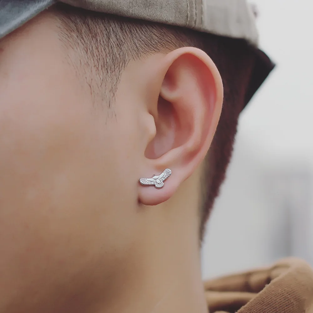 

Women Men's Fashion Titanium Steel Stud Earrings Vintage Viking Animal Eagle Earrings Punk Cool Earrings Unisex Hip Hop Jewelry