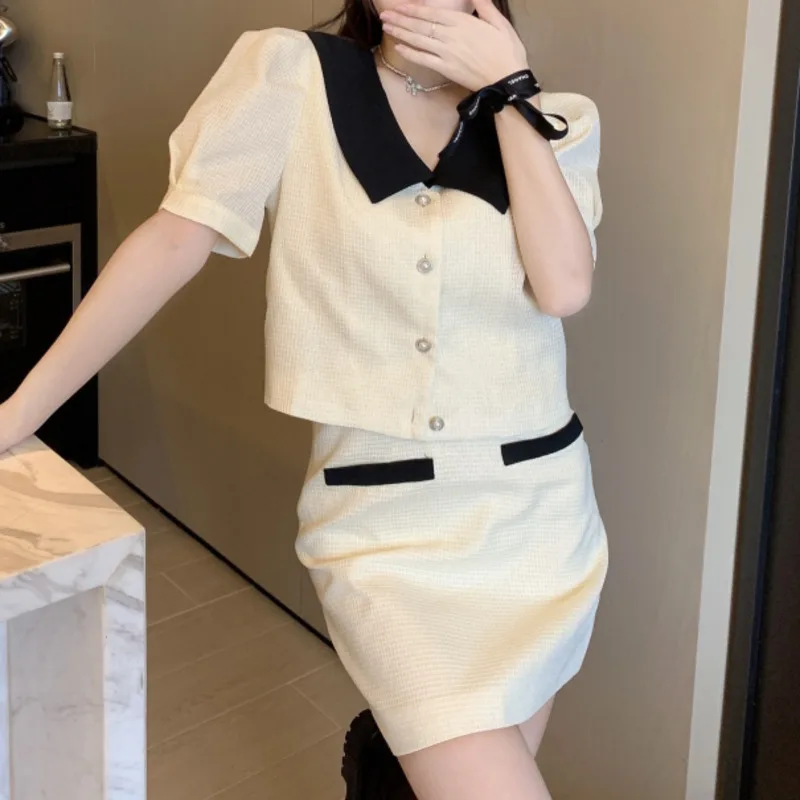 

2021 New Summer Two Piece Sets Womens Outfits Bright Silk Woven Plaid Contrast Lapel Bubble Sleeve Crop Top+Bodycon Mini Skirts