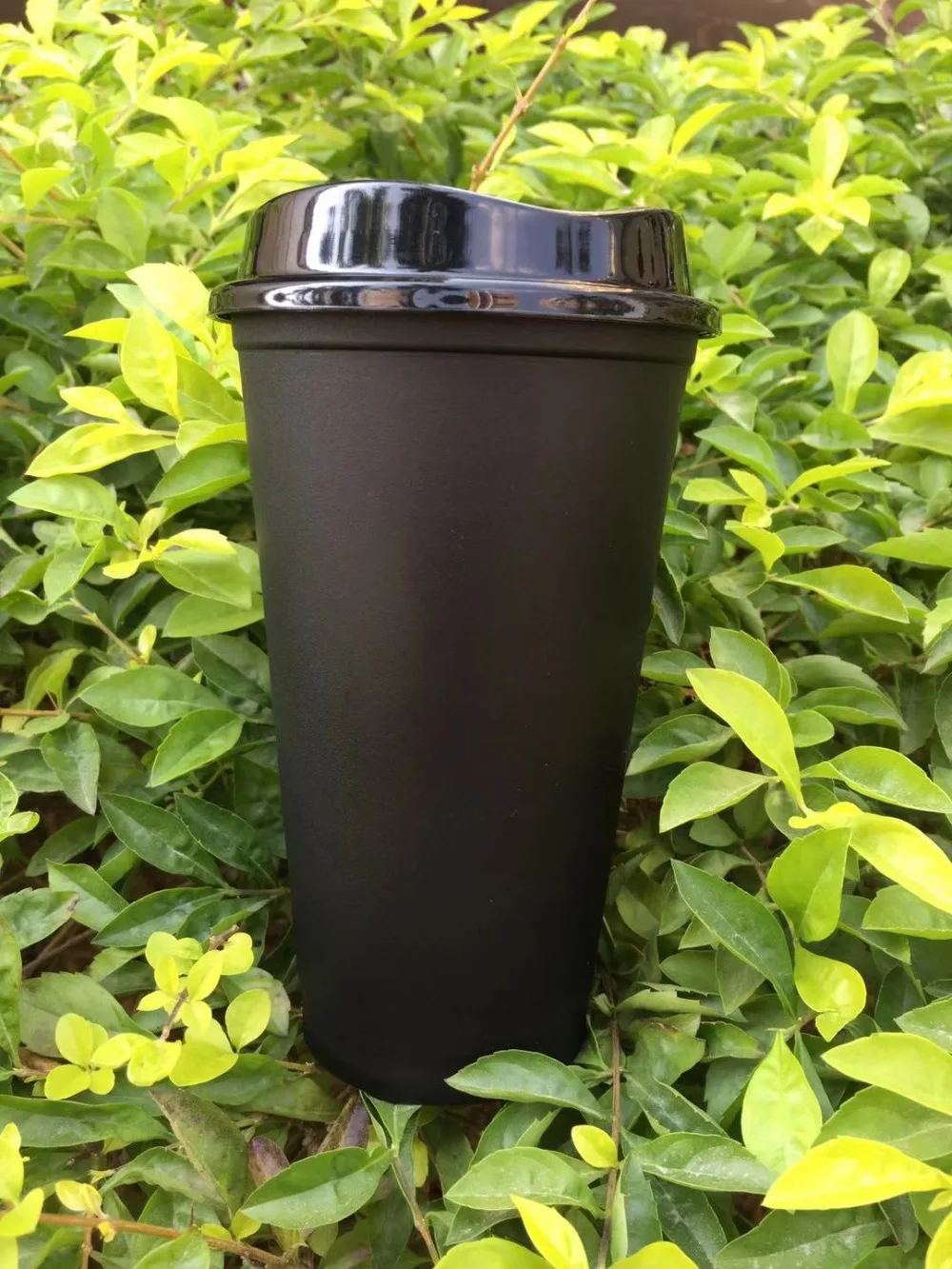 Bpa бесплатно Водонепроницаемость 16 унций пищевой starbuckss матовая многоразовая пластиковая дорожная кофейная кружка с крышкой без печати