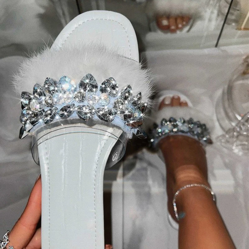 

2021 Summer Women Fur Slippers Woman Bling Crystal Transparent Flats Slides Big Size Female Beach Shoes Ladies Casual Footwear